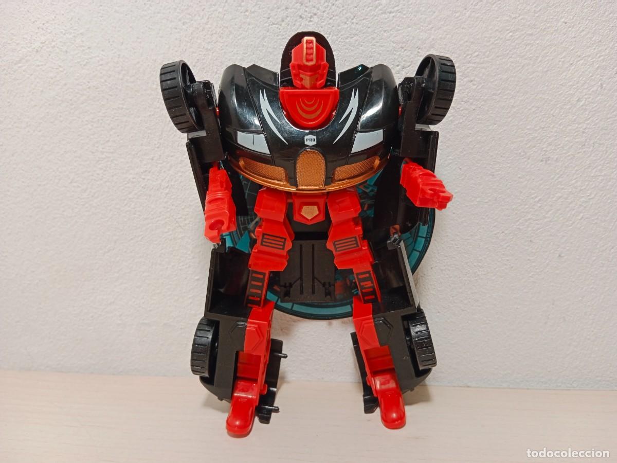 Figuras de acci&oacute;n: Bugatti Transformable en Robot 14,5cm PVC - Foto 4