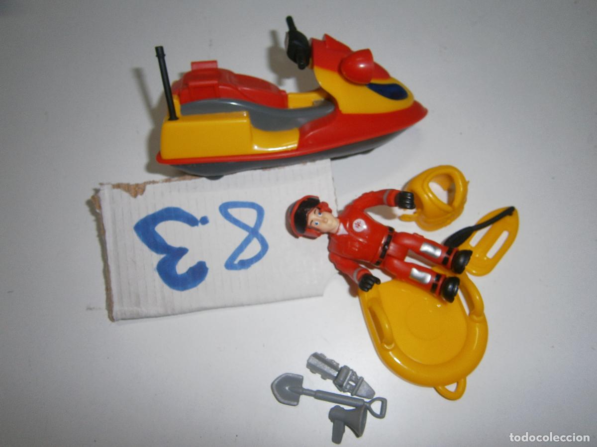Figuras de acci&oacute;n: BOMBERO EN MOTO DE AGUA - Foto 2