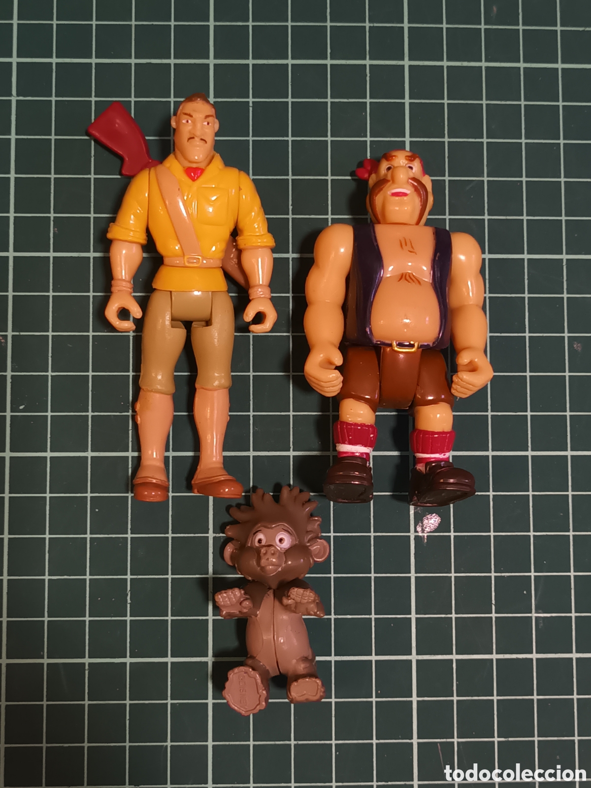 Figuras de acci&oacute;n: Tres figuras Disney variadas - Foto 1