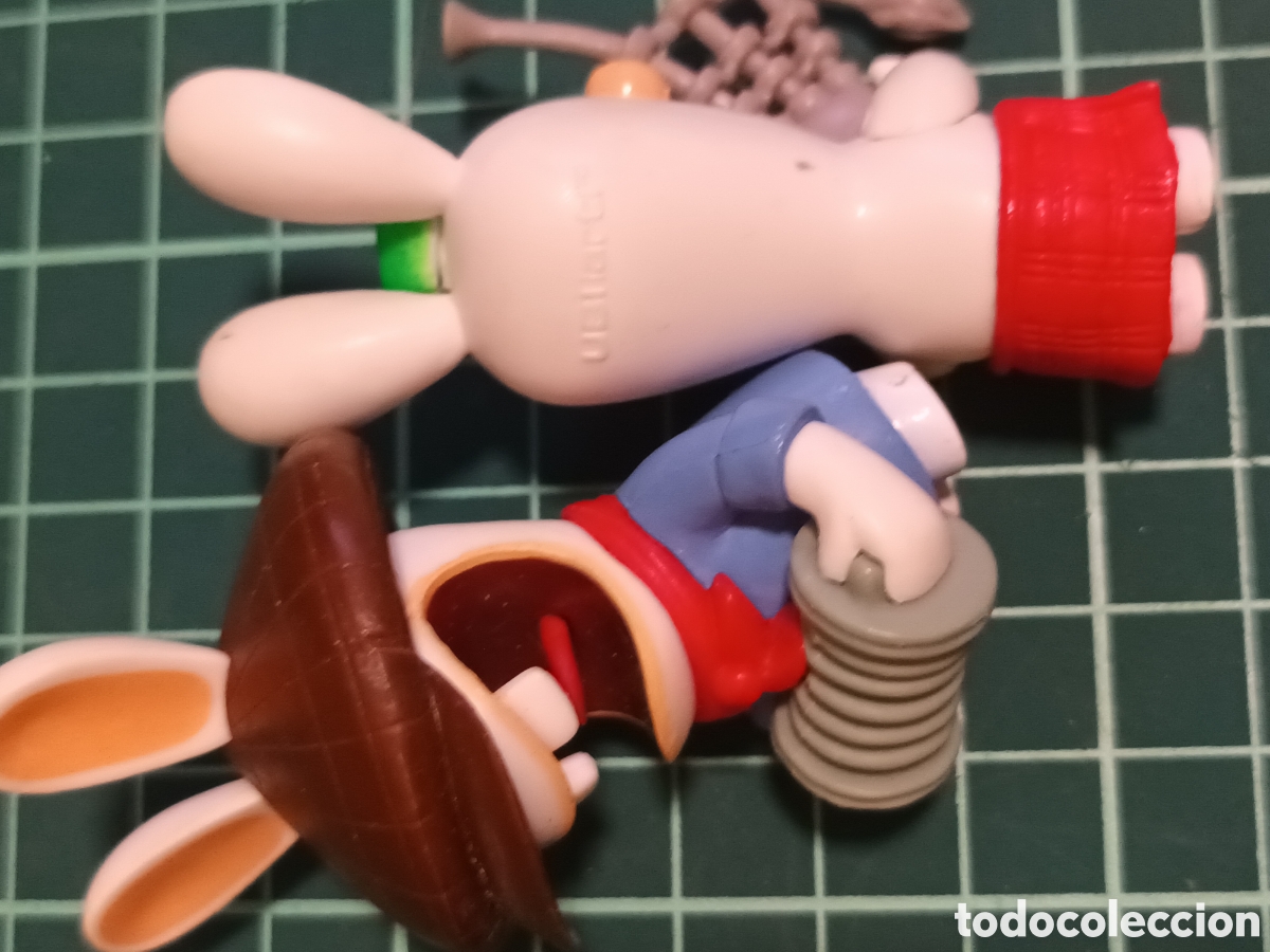 Figuras de acci&oacute;n: Dos conejos ubilartl colecionables - Foto 5