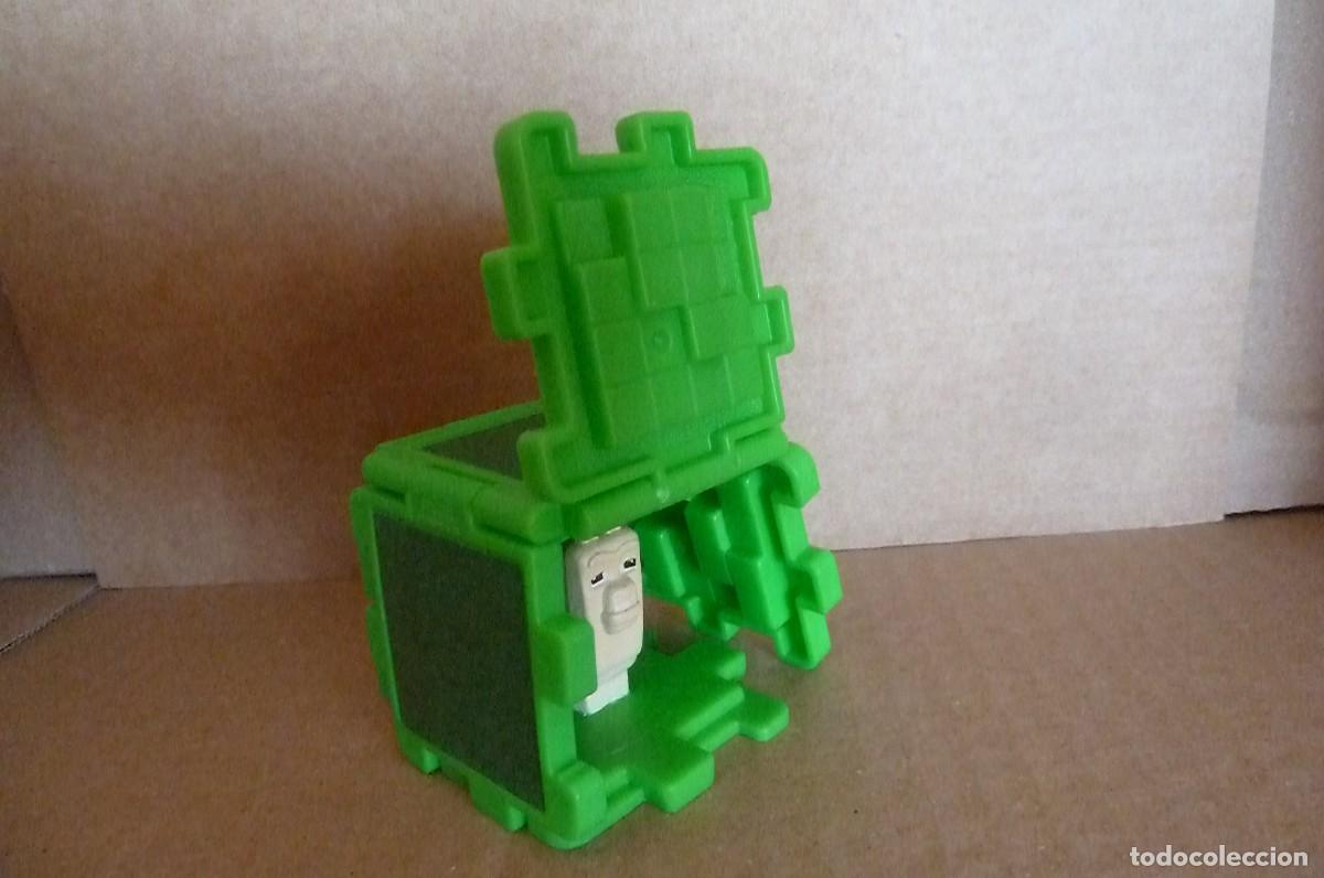 Figuras de acci&oacute;n: Cubo Minecraft. Mcdonalds 2025 - Foto 3