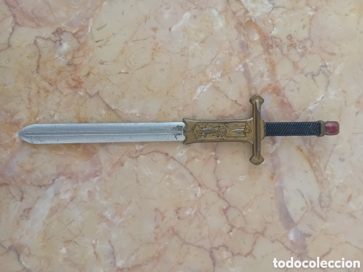 Figuras de acci&oacute;n: Espada tipo Conan Master del universo RRR - Foto 1