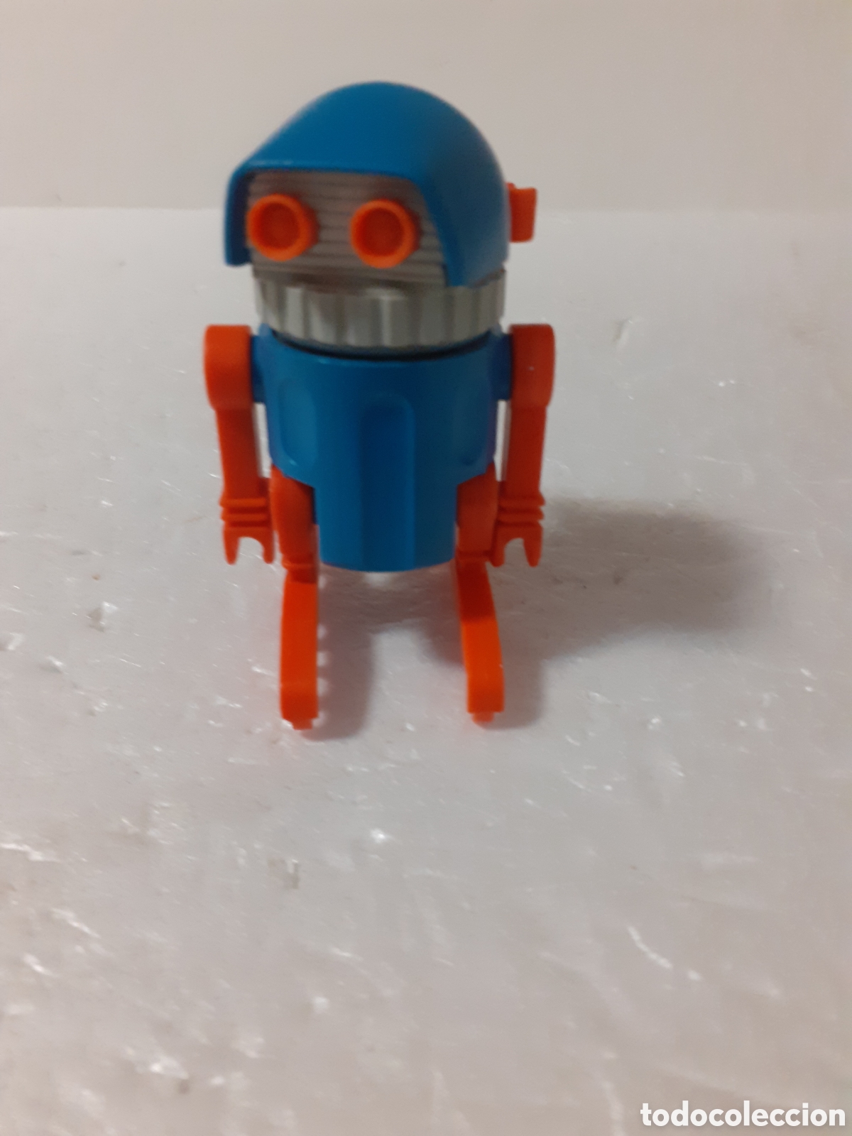 Figuras de acci&oacute;n: PLAYMOBIL FAMOBIL ROBOT - Foto 1
