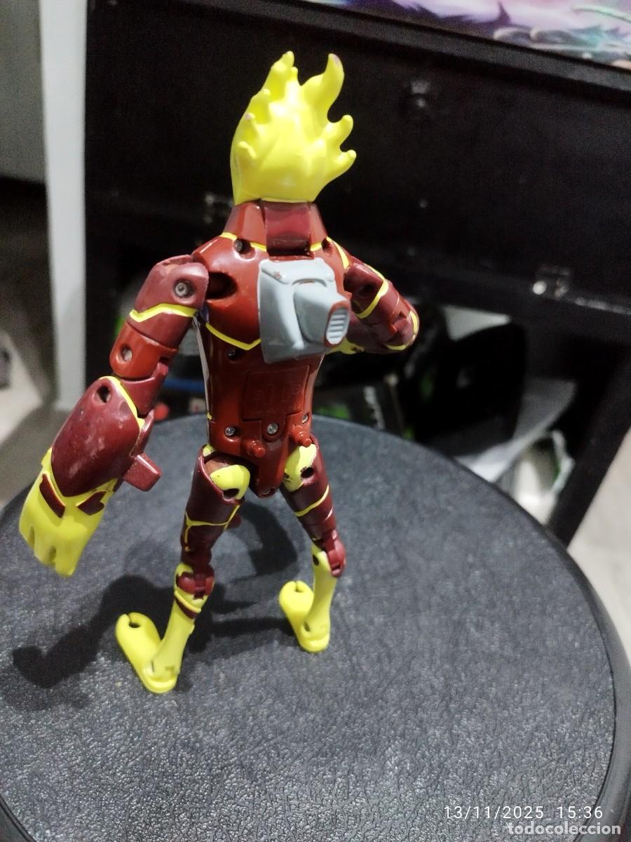 Figuras de acci&oacute;n: Figura Ben 10 Inferno (Heatblast) - Foto 4