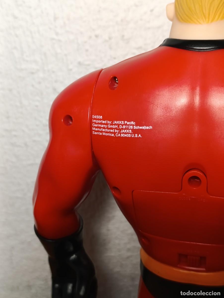 Figuras de acci&oacute;n: Mr. Incre&iacute;ble - Disney Pixar Jakks Pacific - Foto 4