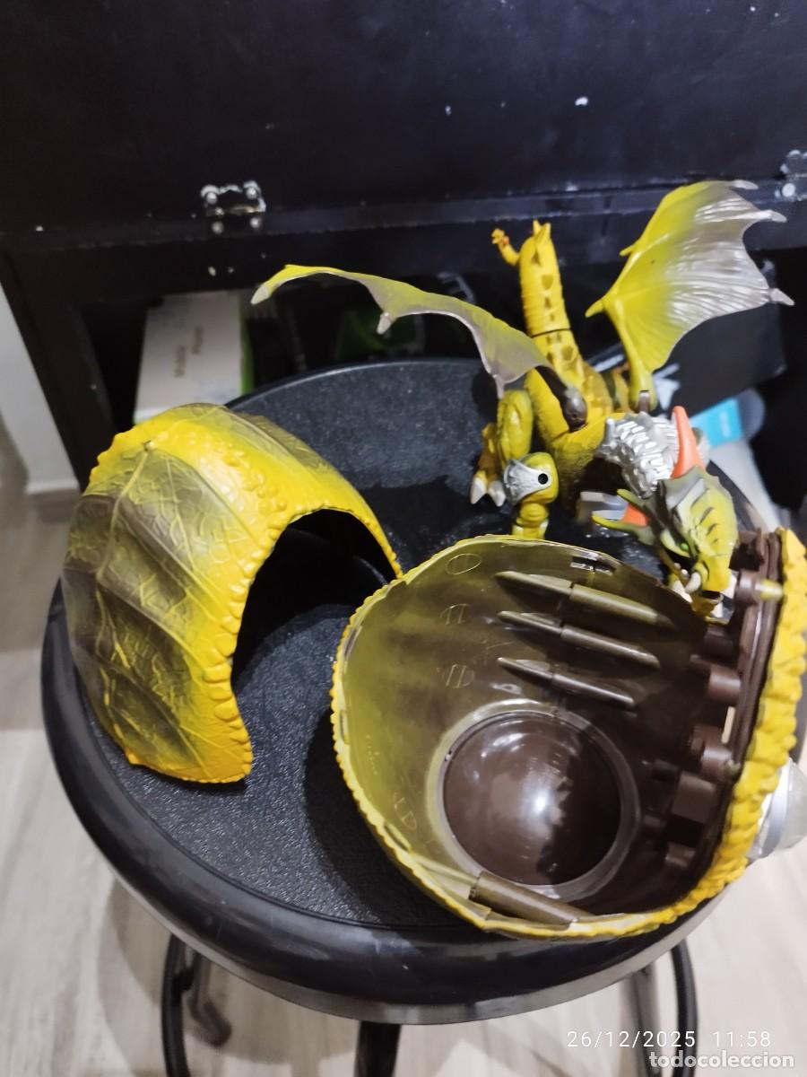 Figuras de acci&oacute;n: Huevo Serie Dragons Mega Bloks - Foto 4
