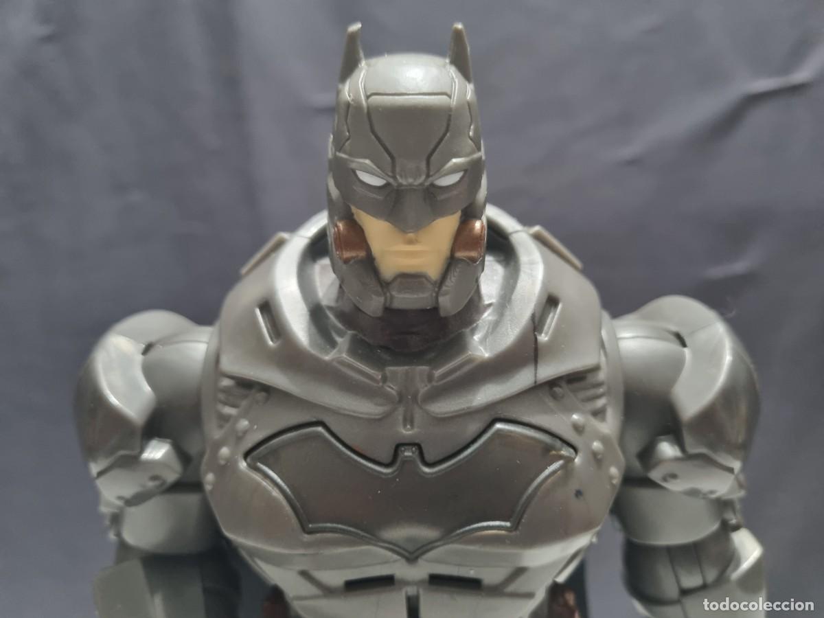 Figuras de acci&oacute;n: Figura electr&oacute;nica Batman - Foto 4