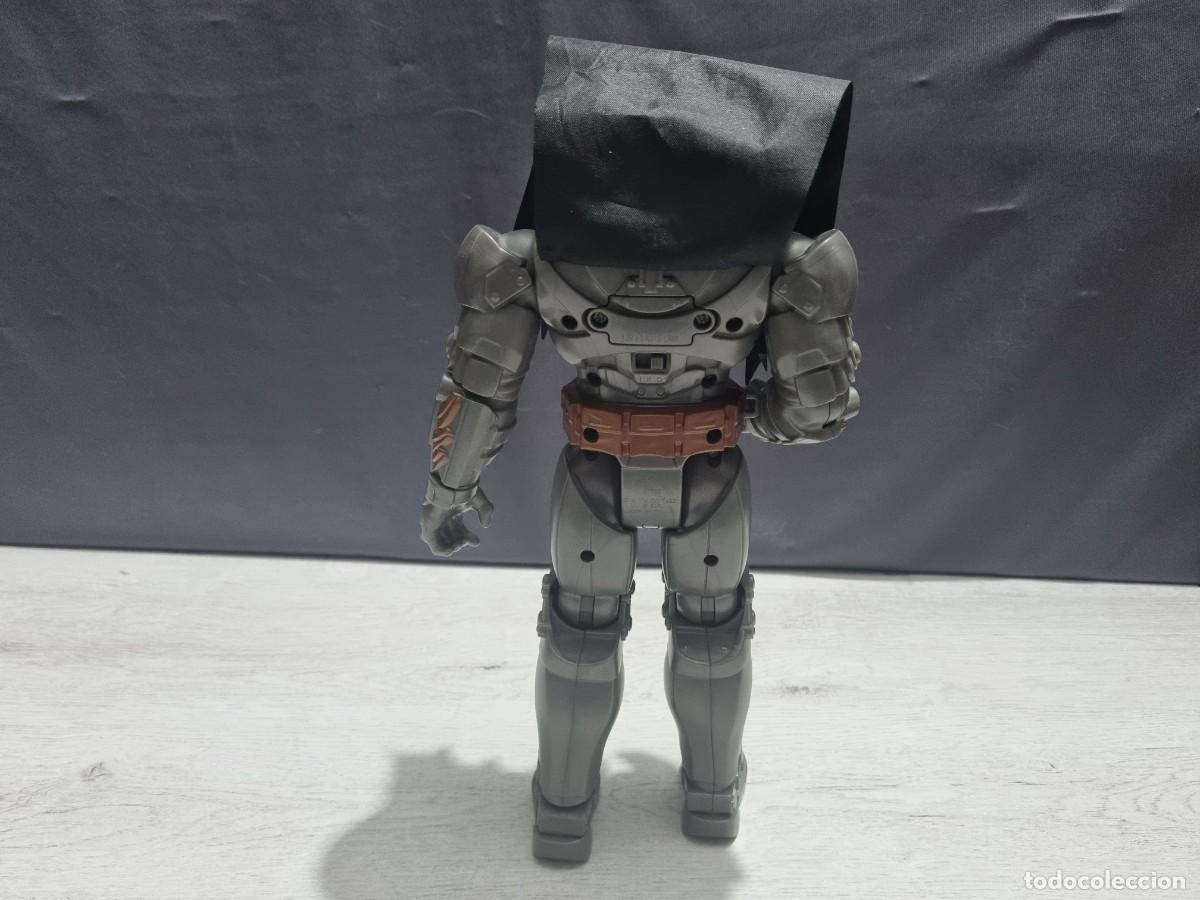 Figuras de acci&oacute;n: Figura electr&oacute;nica Batman - Foto 9