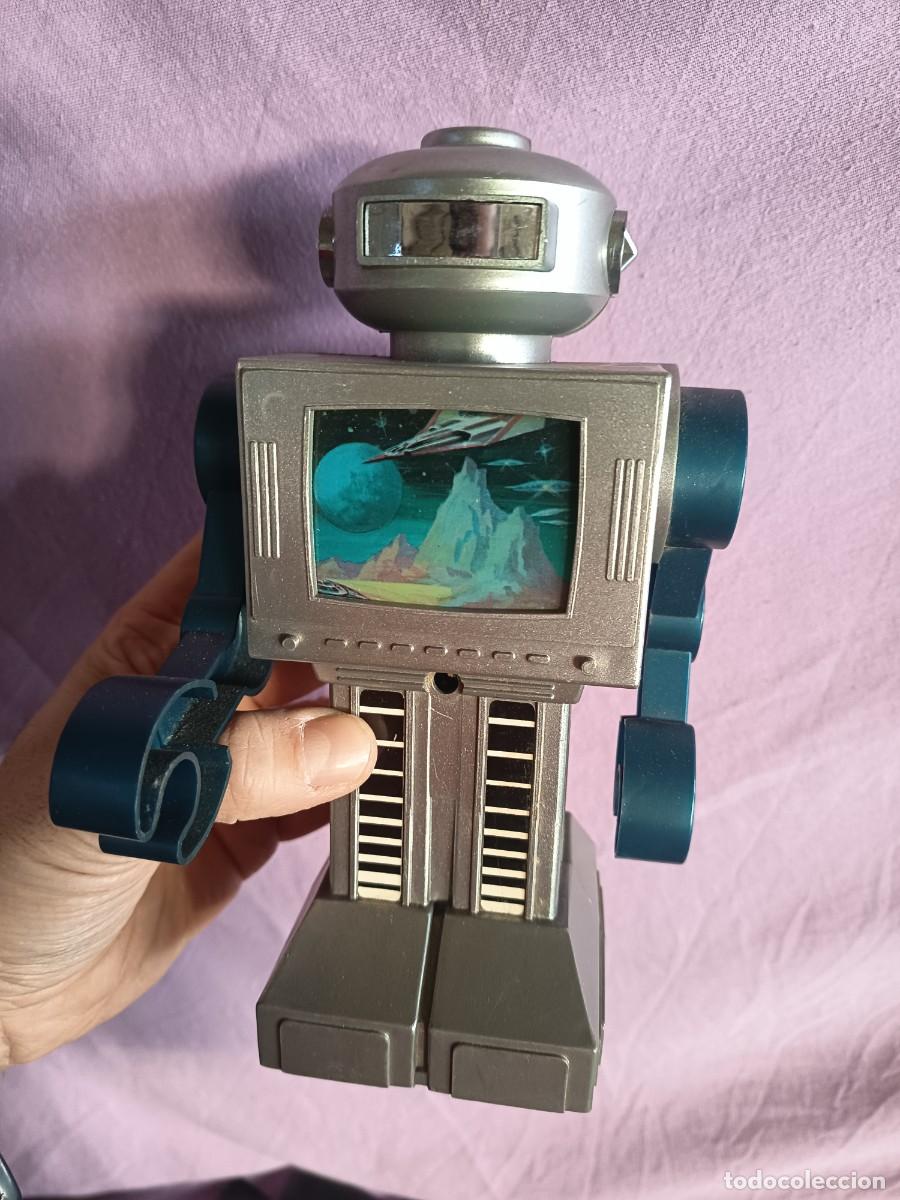 Figuras de acci&oacute;n: ANTIGUO ROBOT HONG KONG - Foto 1