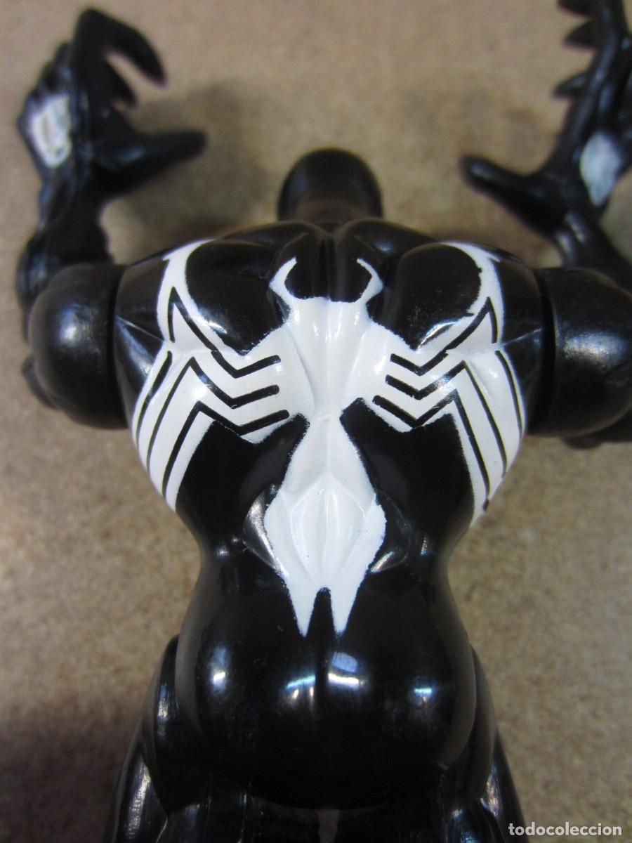 Figuras de acci&oacute;n: Venom de Spiderman Marvel (Defectuosa) - Foto 10