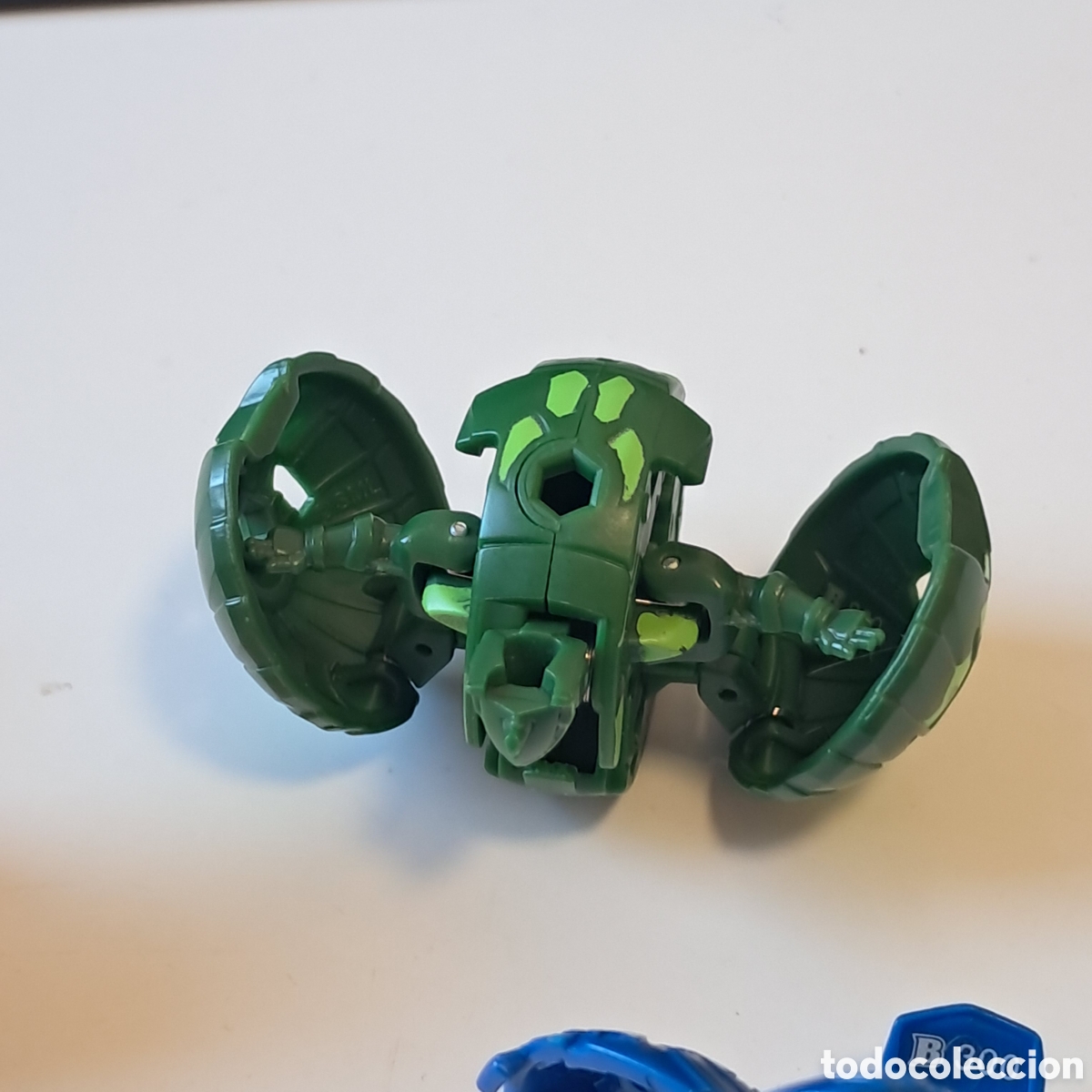 Figuras de acci&oacute;n: Lote 4 bolas bakugan - Foto 3