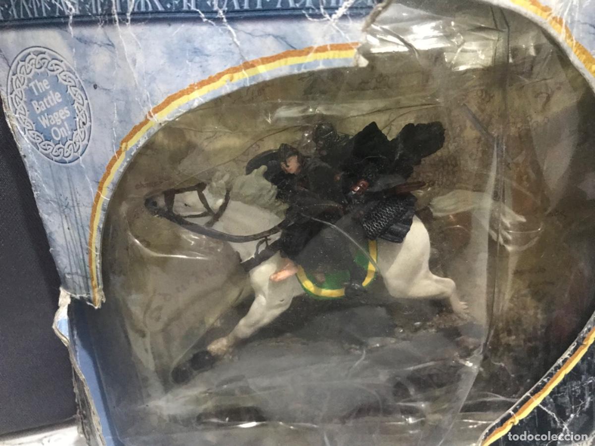 Figuras de acci&oacute;n: Bl&iacute;ster del se&ntilde;or de los anillos Eowy y Merry a caballo - Foto 5