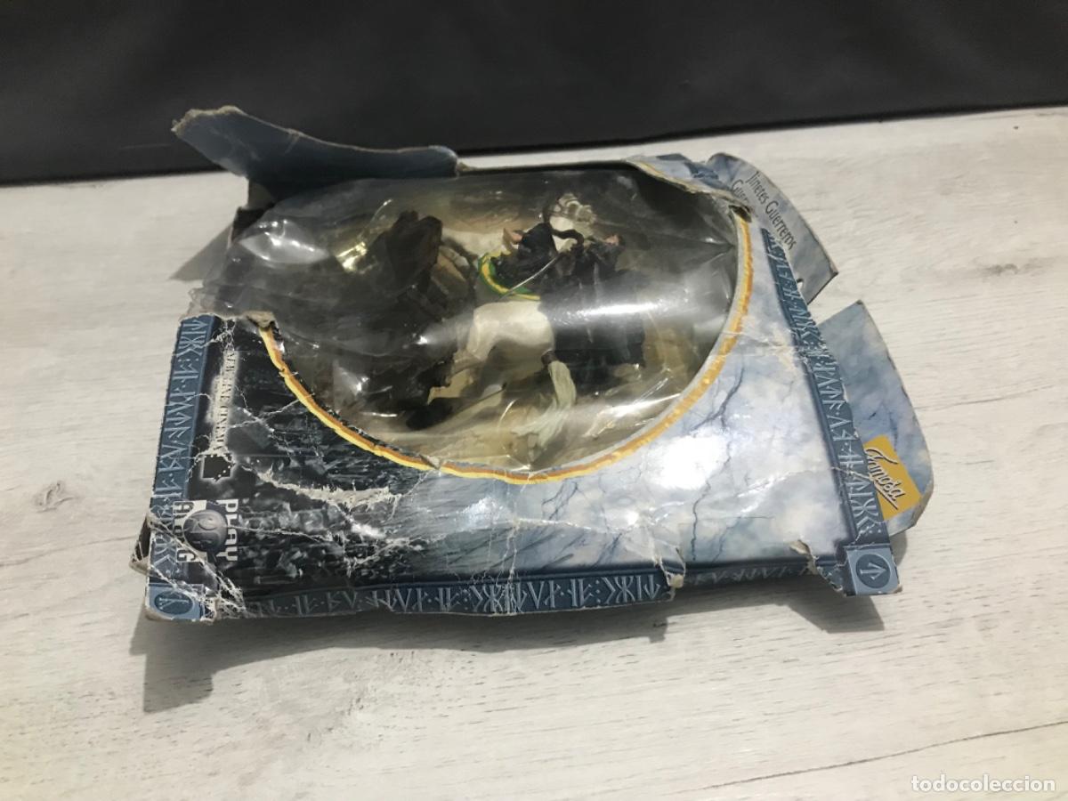 Figuras de acci&oacute;n: Bl&iacute;ster del se&ntilde;or de los anillos Eowy y Merry a caballo - Foto 15