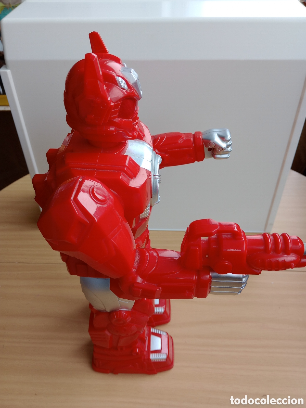 Figuras de acci&oacute;n: Juguete robot rojo de pl&aacute;stico - Foto 3