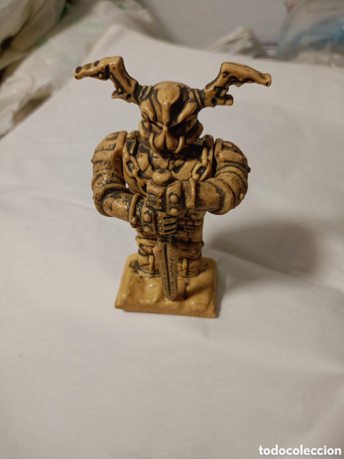 Figure di azione: Estatua de guardi&aacute;n de piedra de 4&rdquo; de Mega Blocks, Dragones de Fuego y Hielo, Portal de Fuego 9889