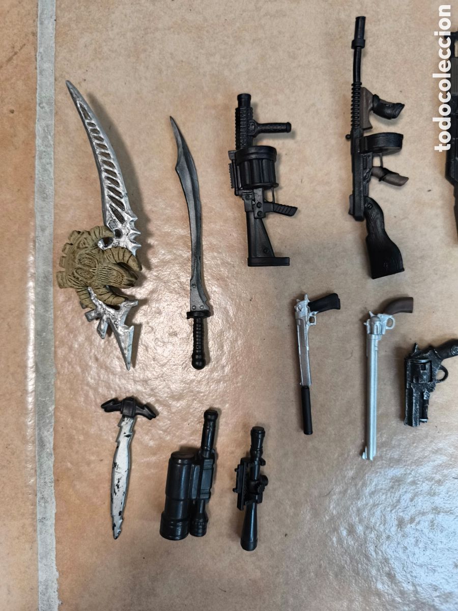 Figuras de acci&oacute;n: LOTE ARMAS TIPO GEYPERMAN, BIY GIM, ETC - Foto 3
