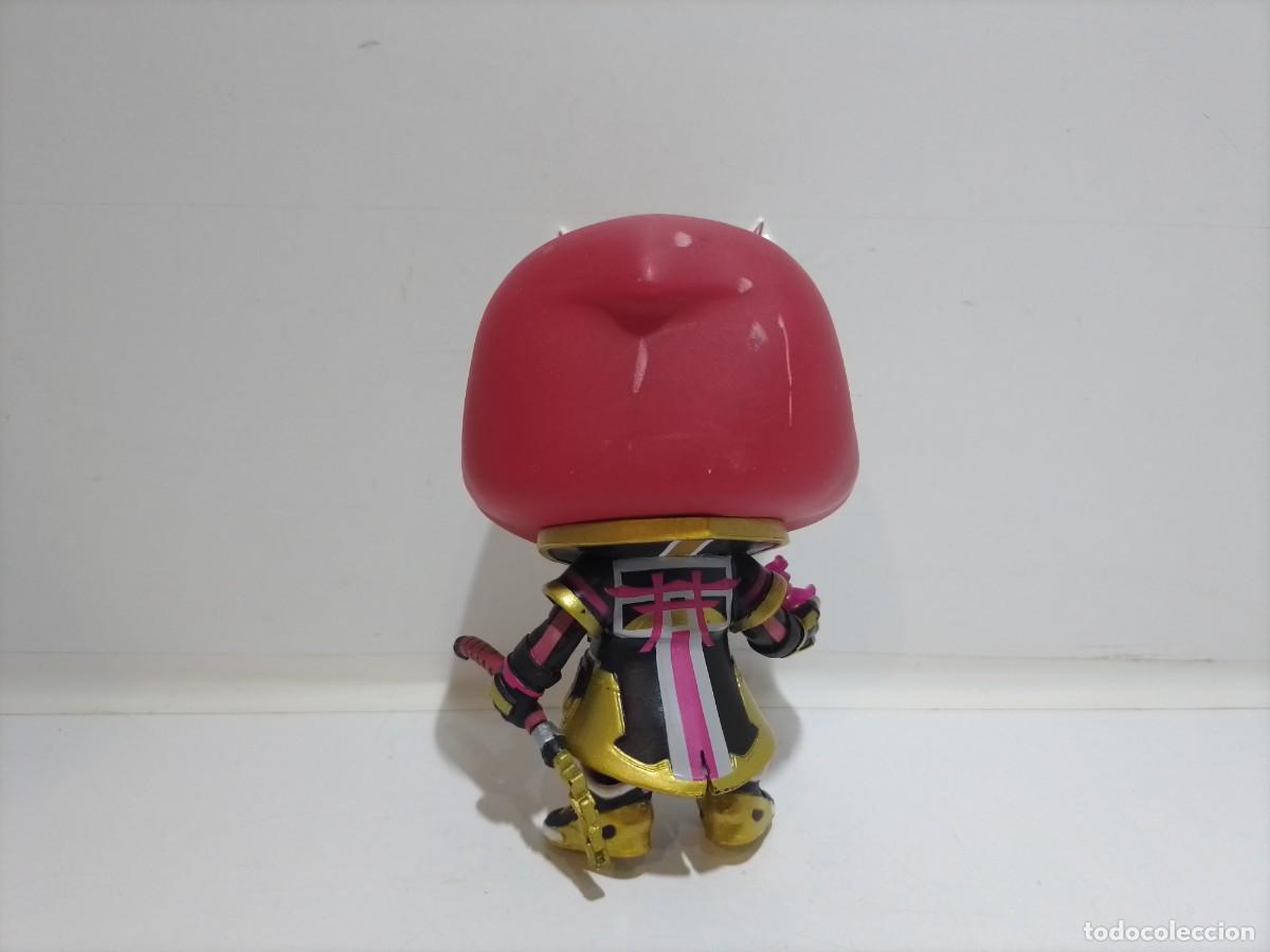 Figuras de acci&oacute;n: mu&ntilde;eco junko rojo y dorado - Foto 2