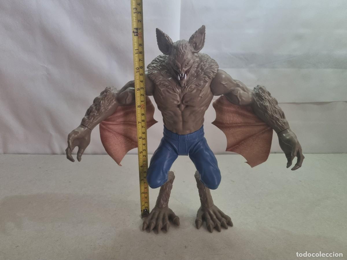 Figuras de acci&oacute;n: Figura Man-Bat de Batman - Foto 3