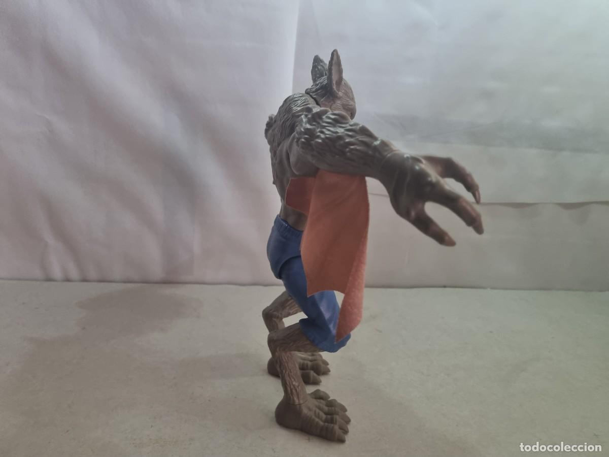 Figuras de acci&oacute;n: Figura Man-Bat de Batman - Foto 10