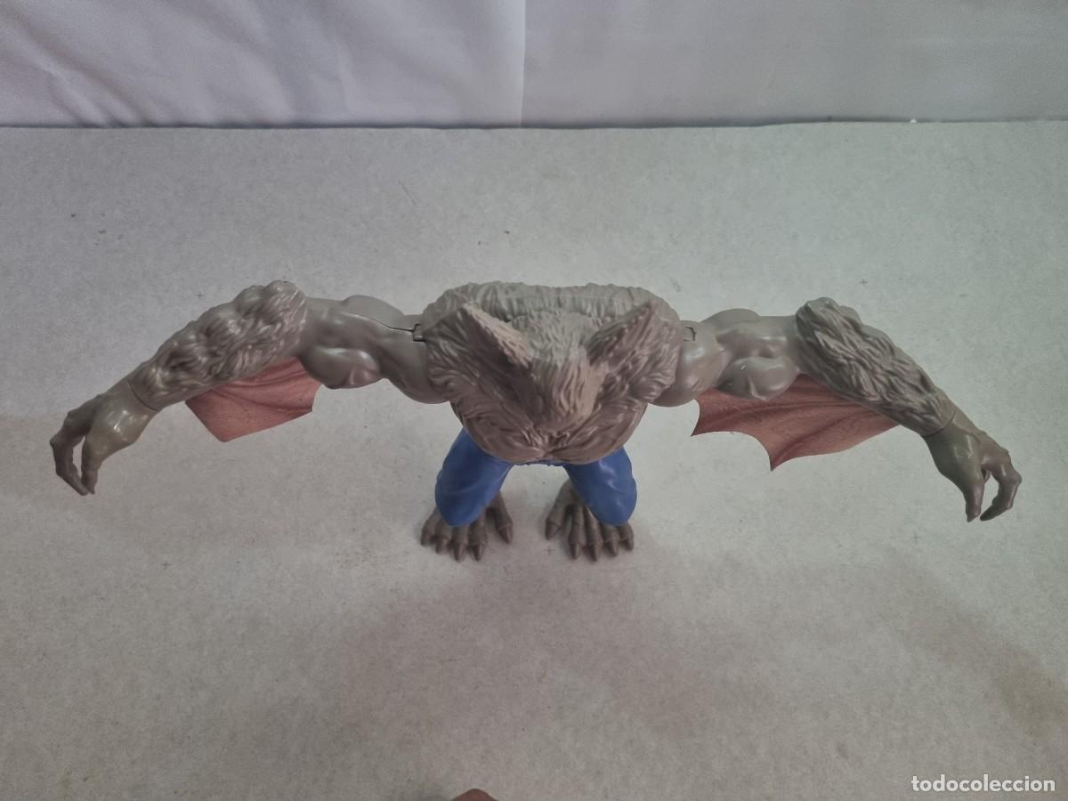 Figuras de acci&oacute;n: Figura Man-Bat de Batman - Foto 16
