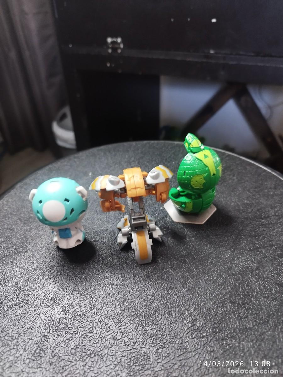 Figuras de acci&oacute;n: Lote de 3 Bakugan + cartas - Foto 3