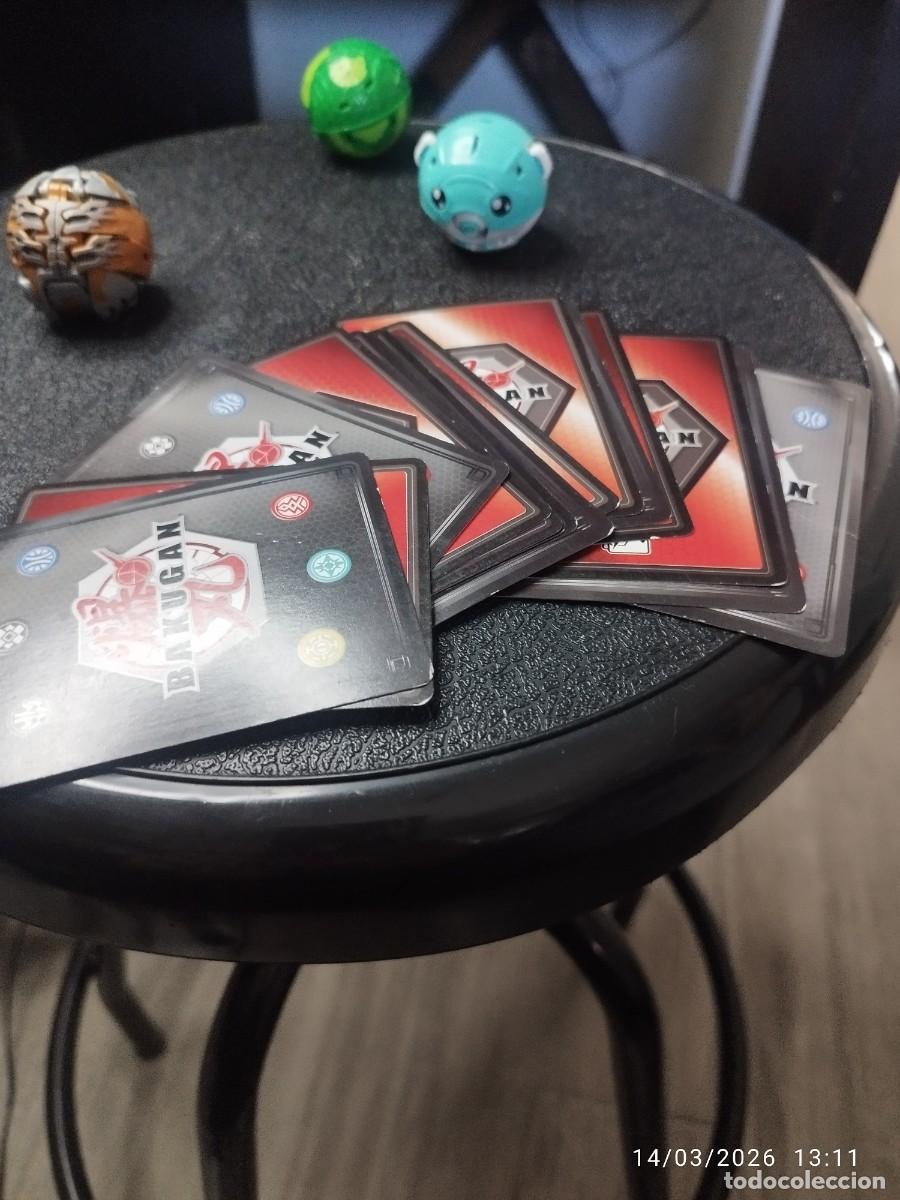 Figuras de acci&oacute;n: Lote de 3 Bakugan + cartas - Foto 7