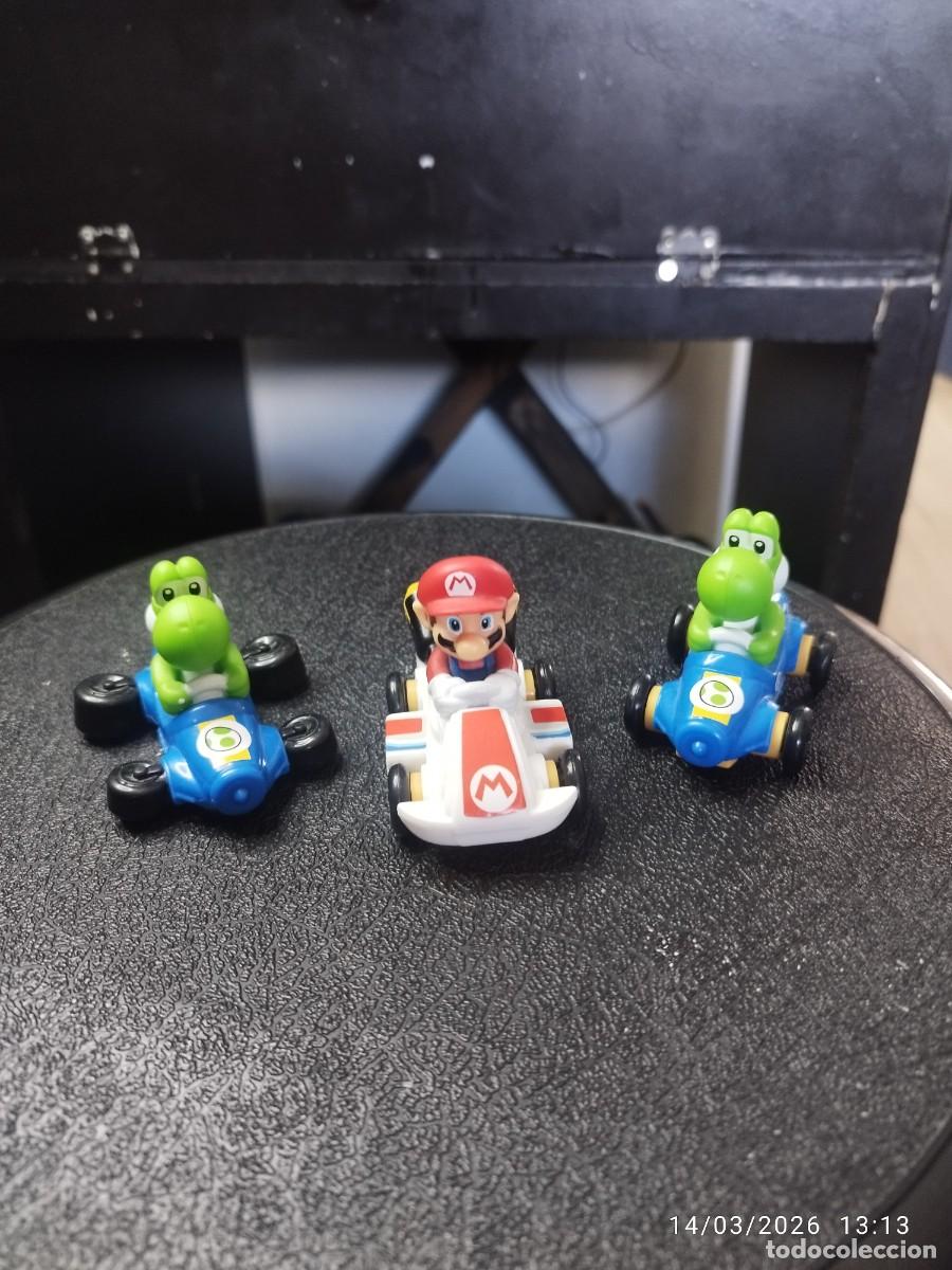 Figuras de acci&oacute;n: Lote Coches Mario Bros Nintendo - Foto 1