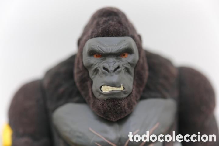 Figuras de acci&oacute;n: GODZILLA X KONG: THE NEW EMPIRE - KONG Real Feel. Con efecto pelaje realista. Playmates. 15 cm.