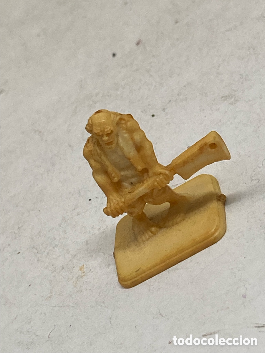 Figuras de acci&oacute;n: miniatura de enemigo en juegos de mesa de fantas&iacute;a como HeroQuest