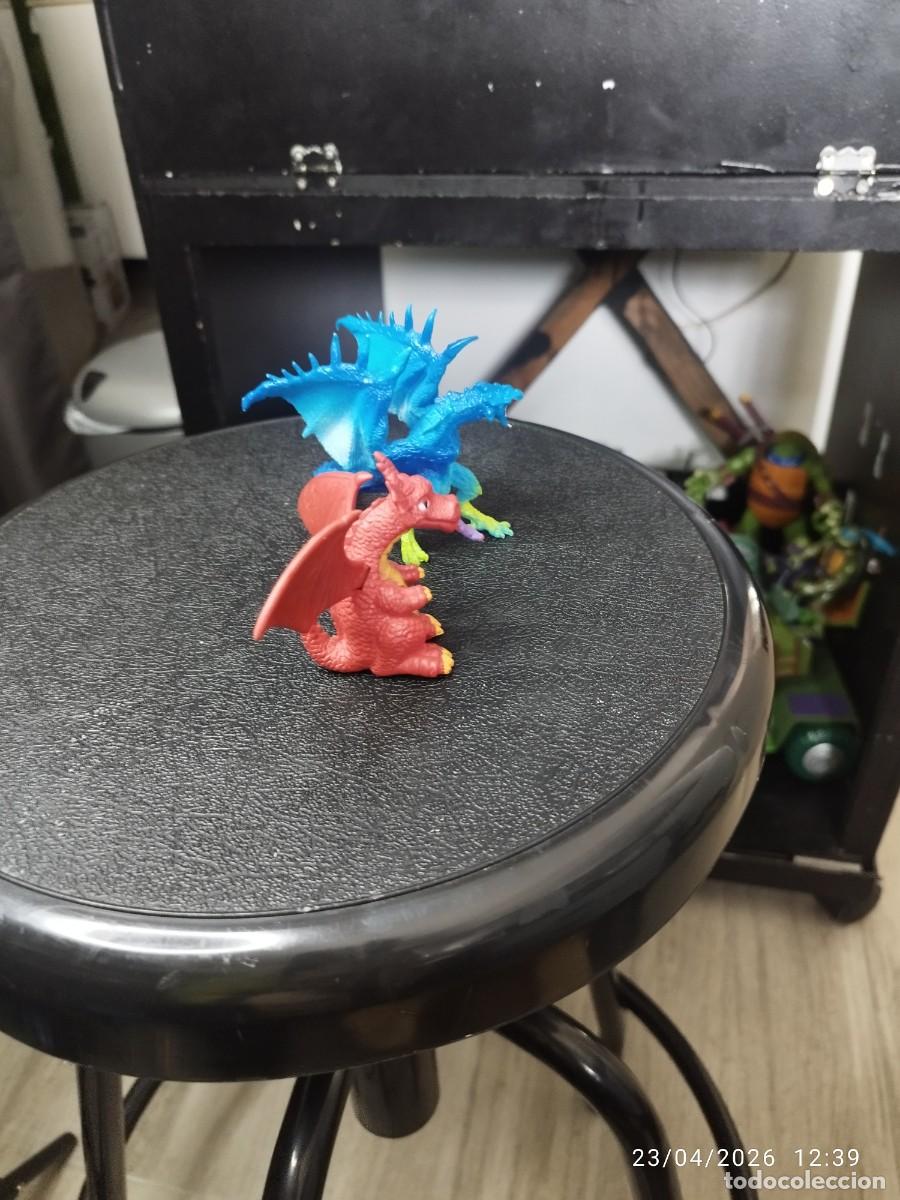 Figuras de acci&oacute;n: 2 Figuras de Dragones - Foto 2