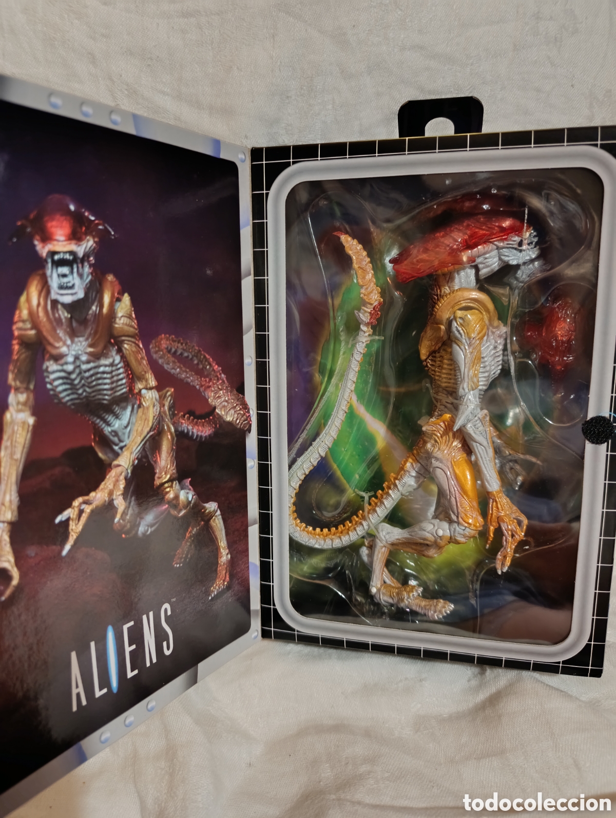 Figuras de acci&oacute;n: Figura Panther Alien de la linea Ultimate Kenner Tribute ,de Neca
