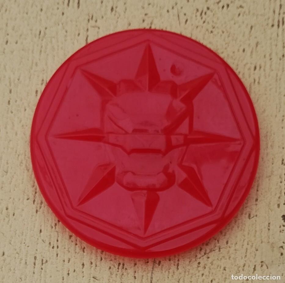 Figuras de acci&oacute;n: Escudo Redondo Accesorio de Skylanders Activision Le&oacute;n Dorado