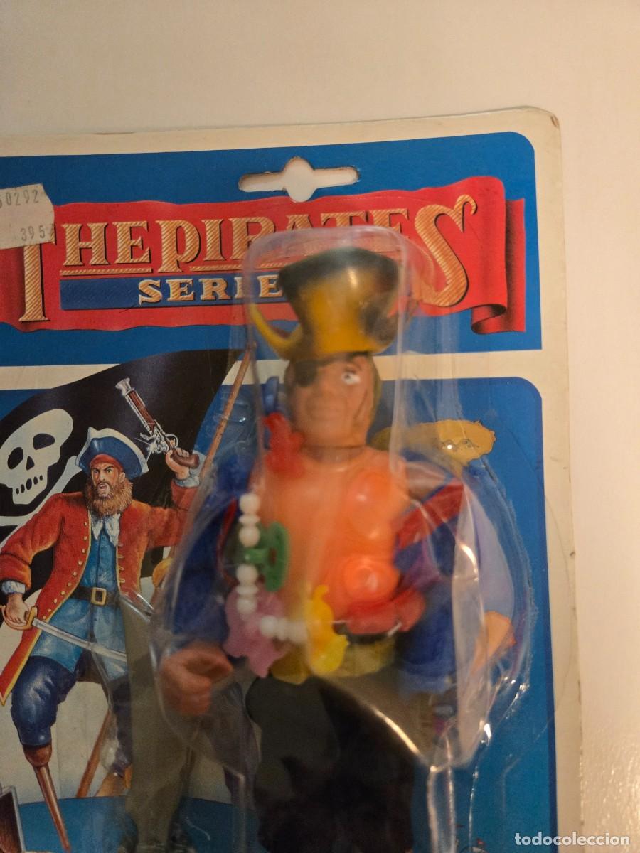 Figuras de acci&oacute;n: THE PIRATES SERIE 1 - SIMBA- - Foto 2