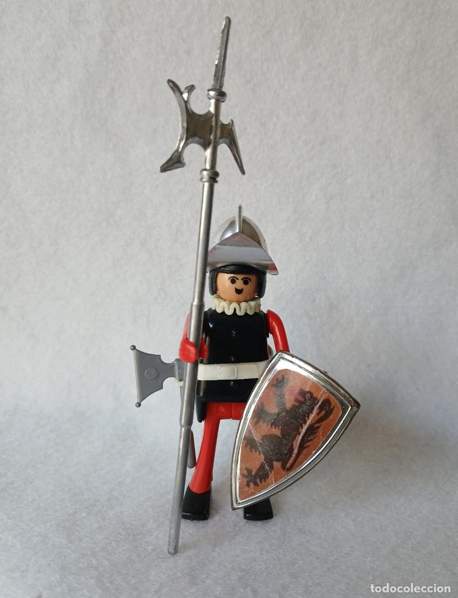 Figuras de acci&oacute;n: Play big (Playbig), Play Kit o Cefa Boys. Lancero de la serie Caballeros. Mod. 1