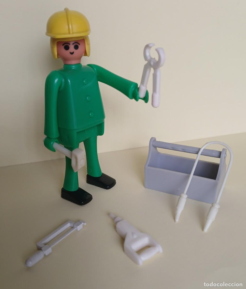Figuras de acci&oacute;n: Play big (Playbig), Play Kit o Cefa Boys. Equipo Construcci&oacute;n. Electricista 2&ordm;