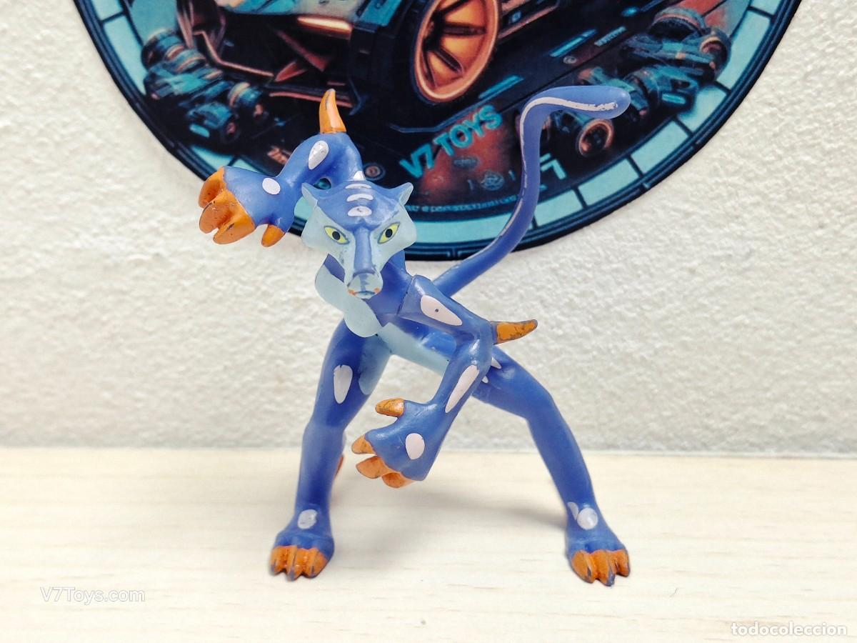 Figuras de acci&oacute;n: Figura Zaphyra Invizimals 5,5cm