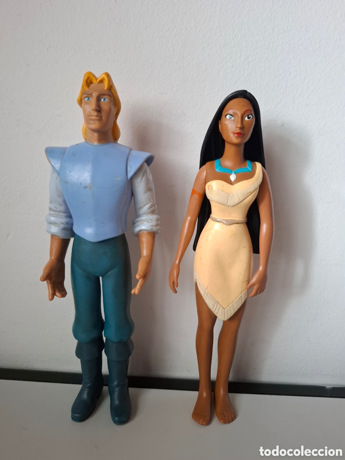 Figuras de acci&oacute;n: Figuras Pocahontas y Capit&aacute;n John Smith