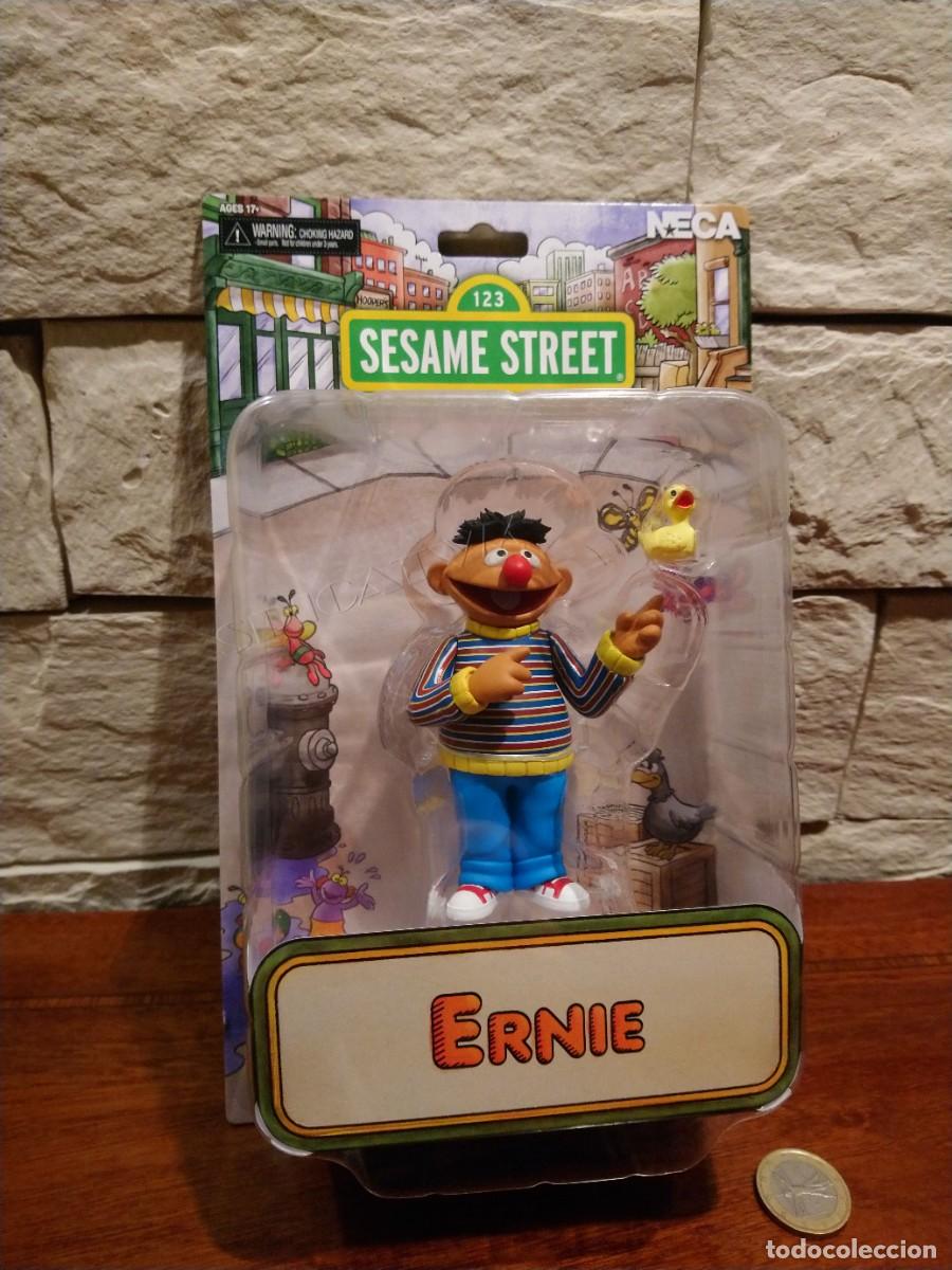 Figuras de acci&oacute;n: BARRIO SESAMO - EPI - SESAME STREET - ERNIE - NECA - FIGURA - TOONY CLASSICS - NUEVA -