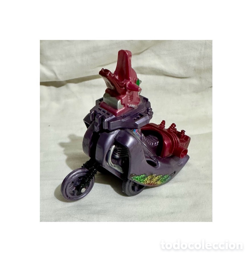 Figuras de acci&oacute;n: Veh&iacute;culo vintage Motu Bootleg Space Riders Motorized. He-Man Dragon Motorbike. A&ntilde;os 80.