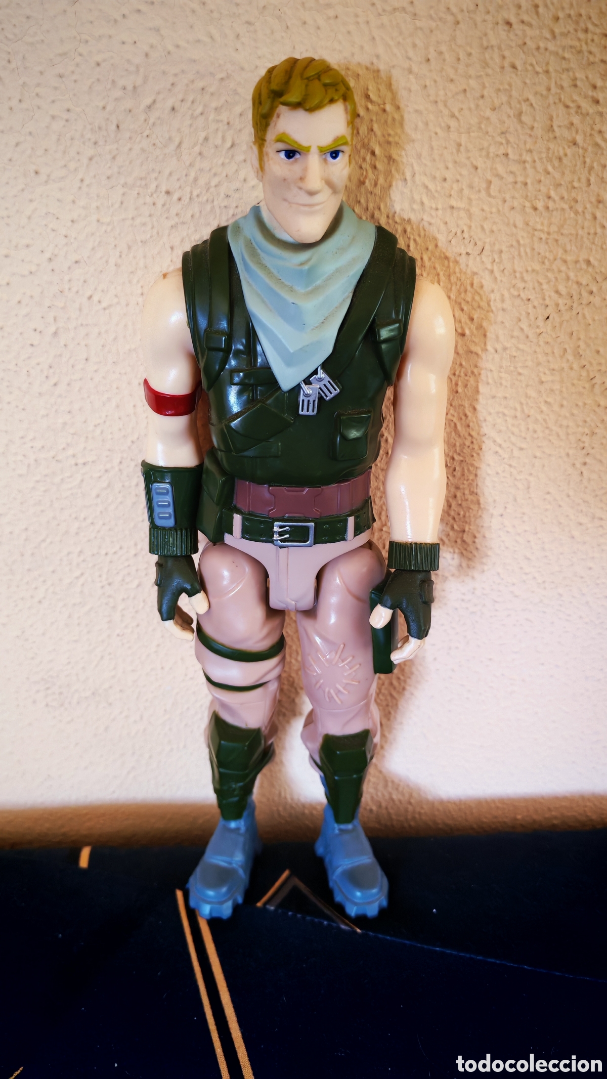 Figuras de acci&oacute;n: Figura de accion Jonesy. Videojuego Fortnite. Serie Victory. 2019.