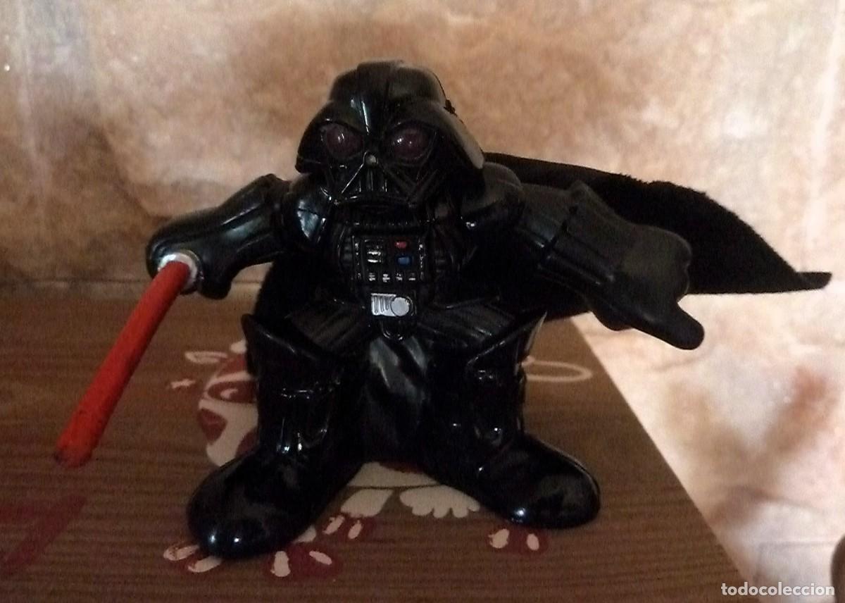 Figuras de acci&oacute;n: Darth Vader. Hasbro 2001 - Foto 3