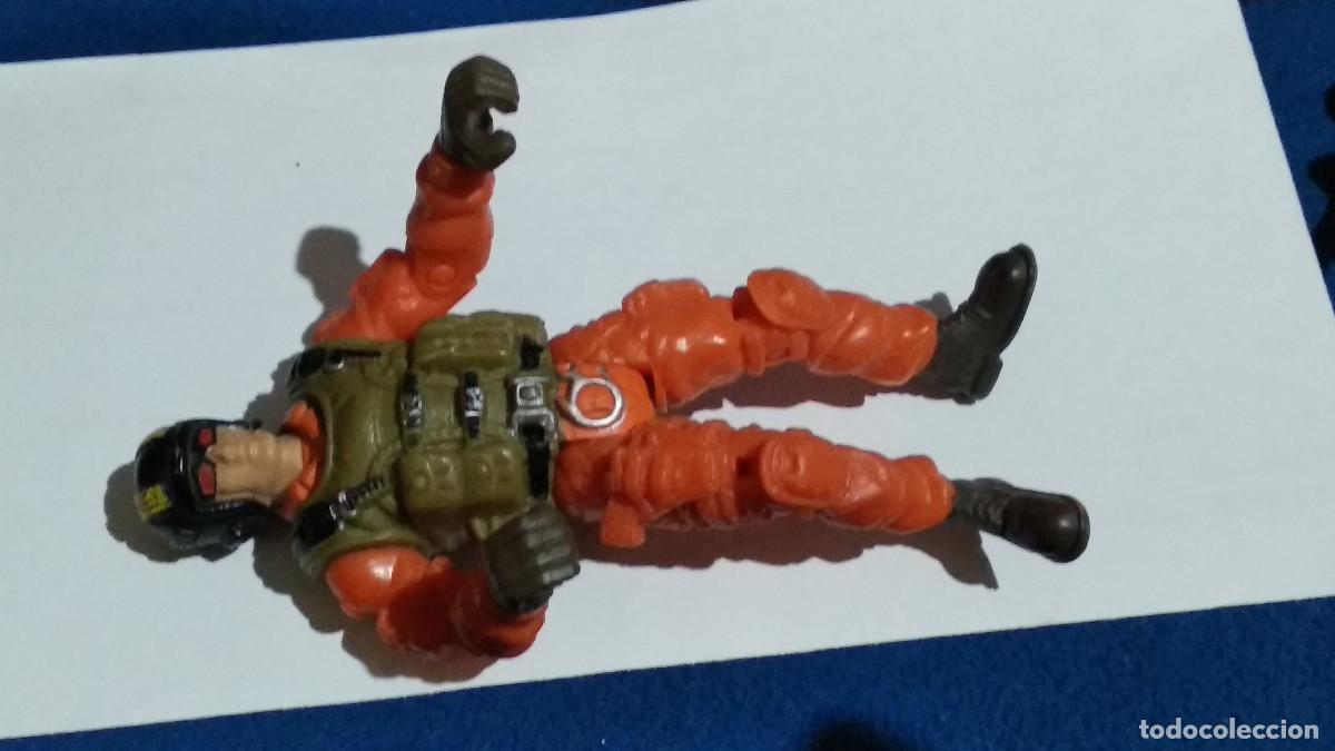 Figuras de acci&oacute;n: 1988 Hasbro china Gi Joe: Skidmark V1 Desert Fox Driver Action Figure