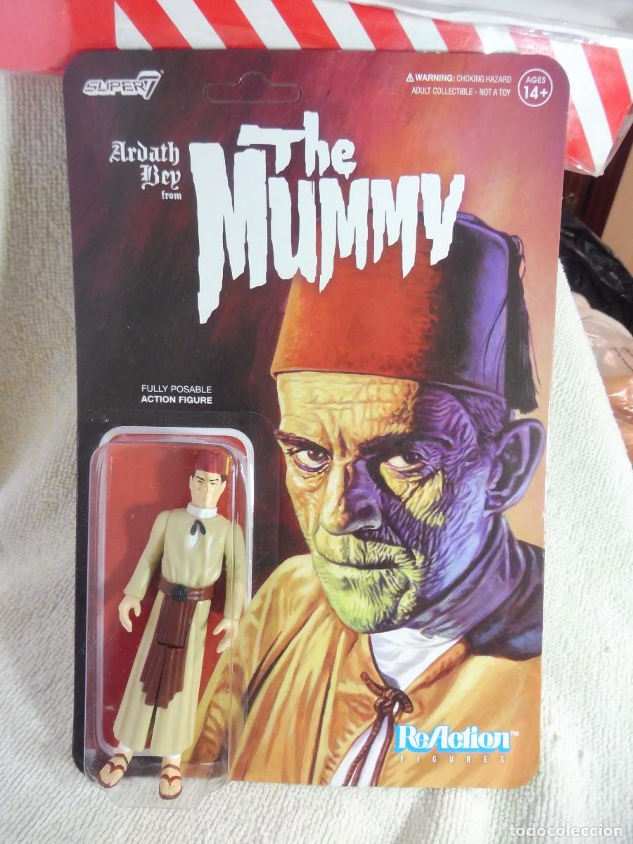 Figuras de acci&oacute;n: Blister The Mummy figura Ardath Bey, Super 7 Reaction Universal Bela Lugosi 2021 y Lon Chaney