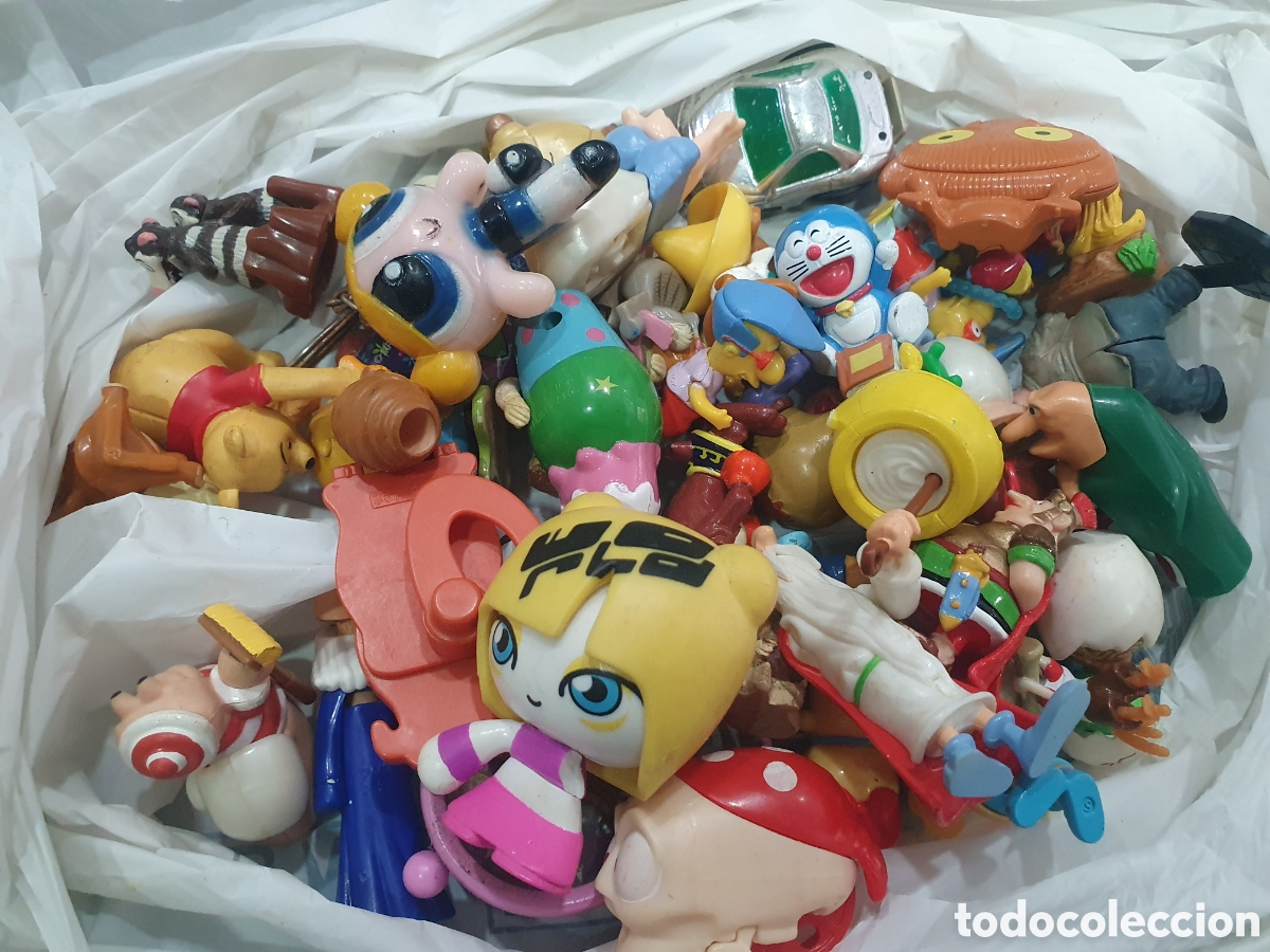 Actionfiguren: Lote de mu&ntilde;ecos variados Huevos Kinder y otros. (L42)