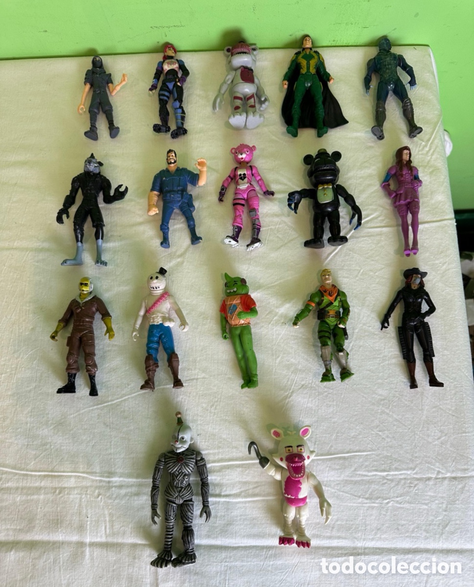 Figure di azione: Gran lote 17 figuras acci&oacute;n variadas tipo Fortnite y otros personajes colecci&oacute;n original