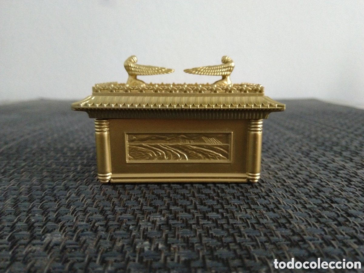 Figuras de acci&oacute;n: FIGURA COMPLEMENTO ARCA DE LA ALIANZA INDIANA JONES HASBRO 2008 LUCASFILM EN BUSCA DEL ARCA PERDIDA