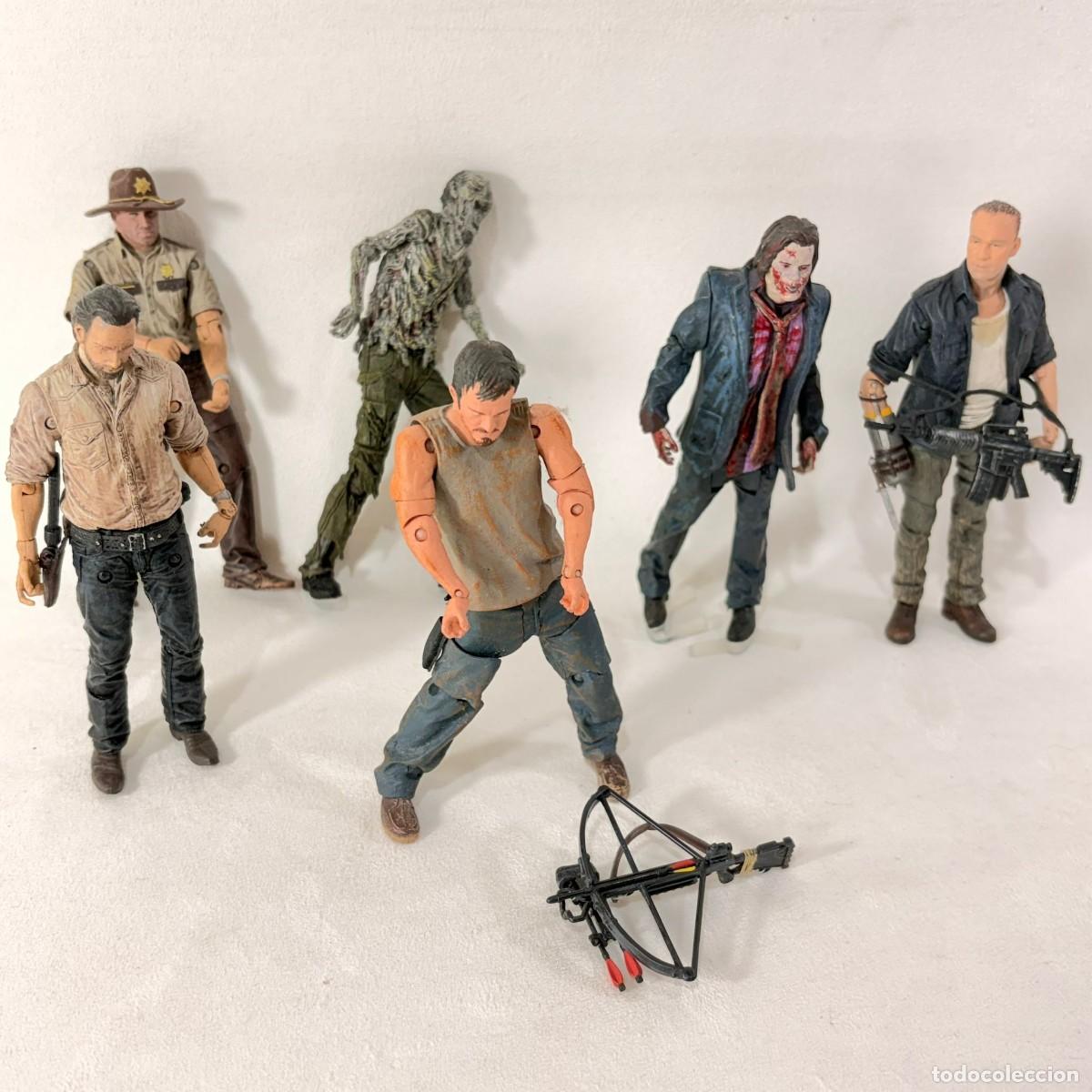 Actionfiguren: LOTE 6 FIGURAS THE WALKING DEAD - MCFARLANE - 12 Y 13 CM