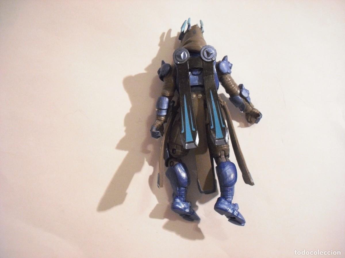 Action Figures: FIGURA FORNITE THE ICE KING 10 CM.JAZGUARES