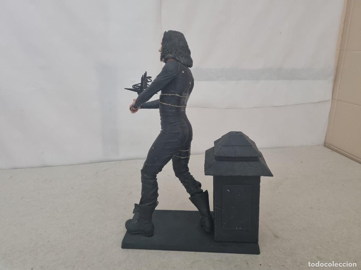 Figuras de acci&oacute;n: Figura El Cuervo Gran tama&ntilde;o - Foto 5