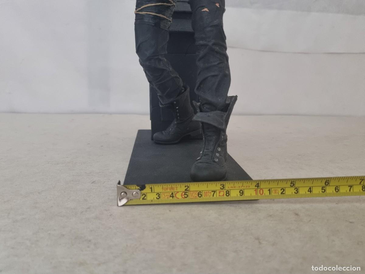 Figuras de acci&oacute;n: Figura El Cuervo Gran tama&ntilde;o - Foto 9